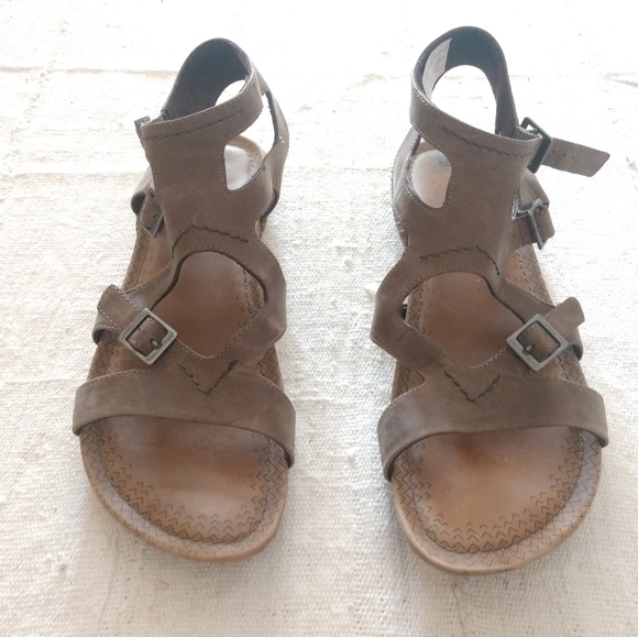 merrell gladiator sandals